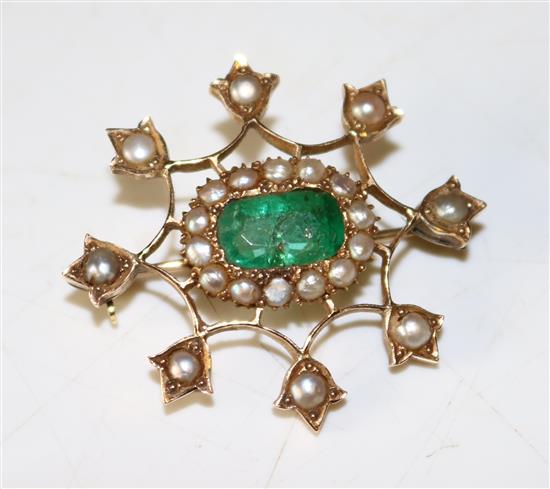 Gold, emerald and split pearl brooch